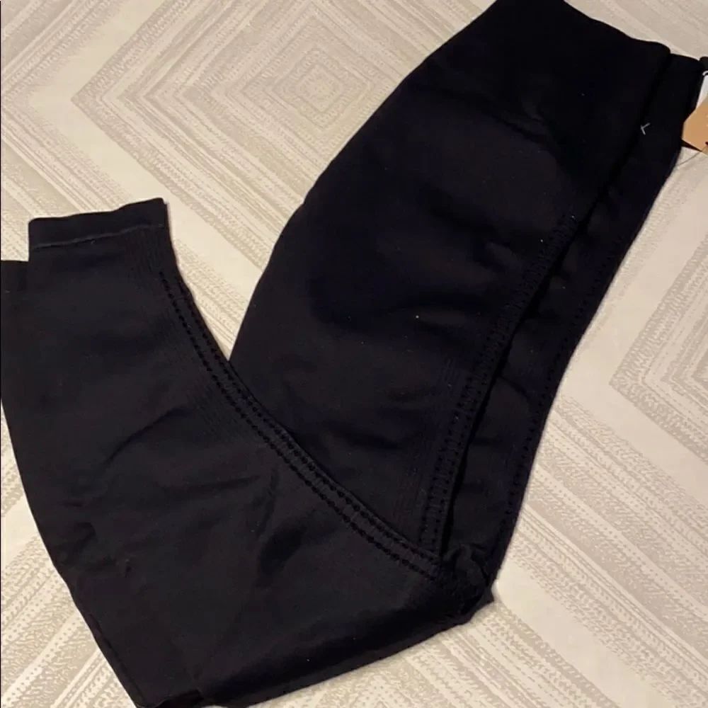 Nux Awakened Black Moderate Compression Leggings